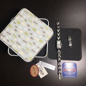 Fossil women’s Bracelet Watch-ES1510